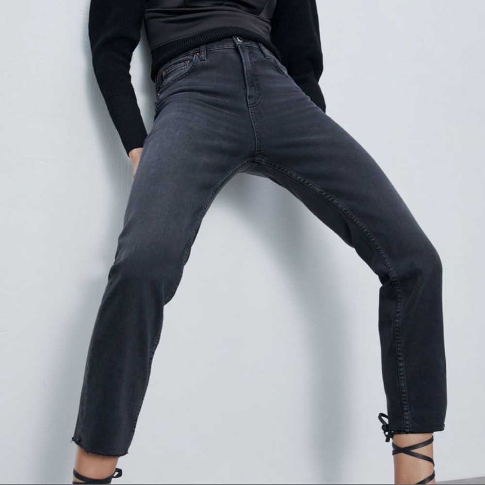 Zara ZW Premium Sky Black High Rise Slim Jeans 27 NWT Raw Hem
